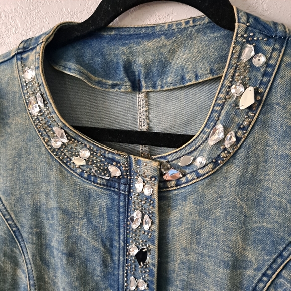 Embellished Denim Jacket - Picture 4 of 8